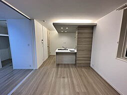 カーサ　デル　マーレ（Ｃａｓａ　ｄｅｌ　ｍａｒｅ） 103 1階1LDKのリビング/ダイニング