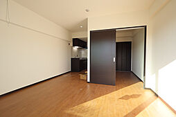 Boardwalk府中 503 5階1LDKのリビング/ダイニング