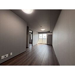 リアン 302 3階1LDKのリビング/ダイニング