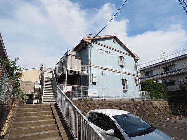 2 / 5