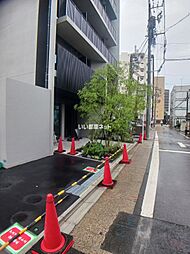 13 / 32