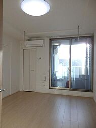 コンフォール　曙 203 2階1Kのリビング/ダイニング