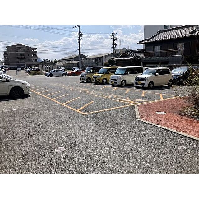 11 / 17