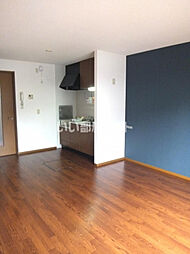 メゾン・リッシュ 101 1階2LDKのリビング/ダイニング