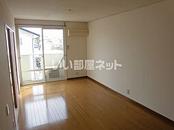 アメニティー中川 202 2階2LDKのリビング/ダイニング