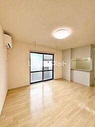 グランドスクウェア　Ｂ棟 201 2階2LDKのリビング/ダイニング