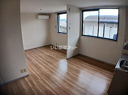 メゾンドゥラリオンス　Ｃ棟 201 2階2LDKのリビング/ダイニング