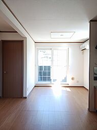 サンライズ・パレ 201 2階2LDKのリビング/ダイニング