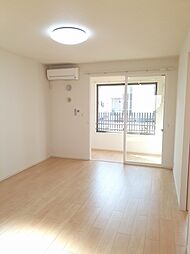 イリーデ　Ａ 102 1階1LDKのリビング/ダイニング