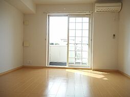 バルビゾンII 102 1階ワンルームのリビング/ダイニング