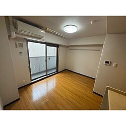 レスペランス西小路 101 1階1Kのリビング/ダイニング