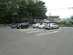 4 / 4