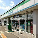 【コンビニエンスストア】ファミリーマート 丸亀綾歌町店まで3277ｍ