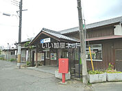 【駅】御所まで1600ｍ