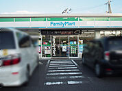 【コンビニエンスストア】ファミリーマート 松江浜乃木店まで261ｍ