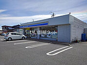 【コンビニエンスストア】ローソン 豊橋二川店まで632ｍ