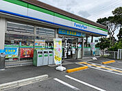 【コンビニエンスストア】ファミリーマート 郡山池之内店まで379ｍ