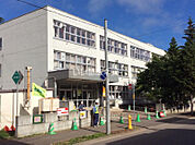 【小学校】元町北小学校まで711ｍ