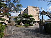 【中学校】防府市立右田中学校まで726ｍ