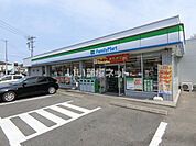 【コンビニエンスストア】ファミリーマート 犬山上野店まで769ｍ