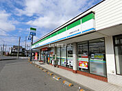 【コンビニエンスストア】ファミリーマート 永田屋たかさい店まで742ｍ