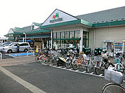 【スーパー】マルエツ　戸倉店まで2174ｍ