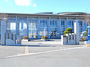 【中学校】新地町立尚英中学校まで704ｍ