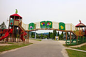 【公園】わくわくランドまで763ｍ