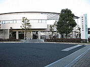 【図書館】那珂市立図書館まで1034ｍ