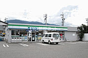 【コンビニエンスストア】ファミリーマート 駒ヶ根アクセス店まで538ｍ