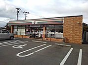 【コンビニエンスストア】セブンイレブン 久留米東合川1丁目店まで692ｍ