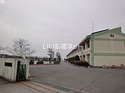 【小学校】光ヶ丘小学まで909ｍ