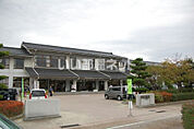 【小学校】高岡市立下関小学校まで551ｍ