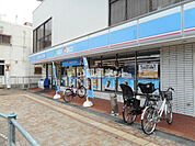 【コンビニエンスストア】ローソン 枚方公園店まで374ｍ