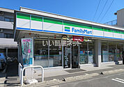 【コンビニエンスストア】ファミリーマート 広島霞店まで648ｍ