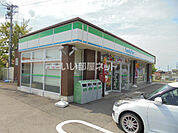 【コンビニエンスストア】ファミリーマート可児下切店まで715ｍ
