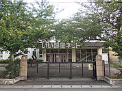 【小学校】津市立誠之小学校まで1309ｍ