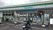 【コンビニエンスストア】ファミリーマート甲府貢川店まで397ｍ