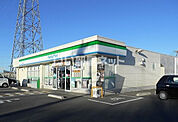 【コンビニエンスストア】ファミリーマート川越今成四丁目店まで738ｍ