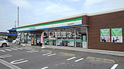 【コンビニエンスストア】ファミリーマート 鈴鹿南玉垣町店まで322ｍ