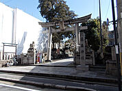 【寺院・神社】藤森神社まで640ｍ