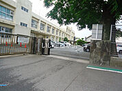 【小学校】福津市立福間小学校まで1383ｍ