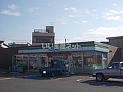 【コンビニエンスストア】ファミリーマート 吉祥院嶋店まで436ｍ