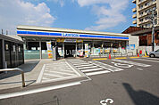 【コンビニエンスストア】ローソン　西小倉駅前店まで275ｍ