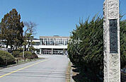 【小学校】岡谷市立長地小学校まで967ｍ
