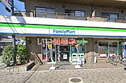 【コンビニエンスストア】ファミリーマート 北巽駅西店まで1052ｍ
