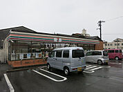 【コンビニエンスストア】セブンイレブン岡崎錦町店まで605ｍ