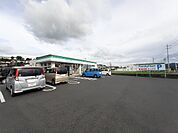 【コンビニエンスストア】ファミリーマート 津山沼店まで1174ｍ