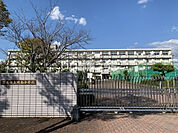 【中学校】周南中学校まで1962ｍ