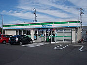 【コンビニエンスストア】ファミリーマート津乙部店まで692ｍ